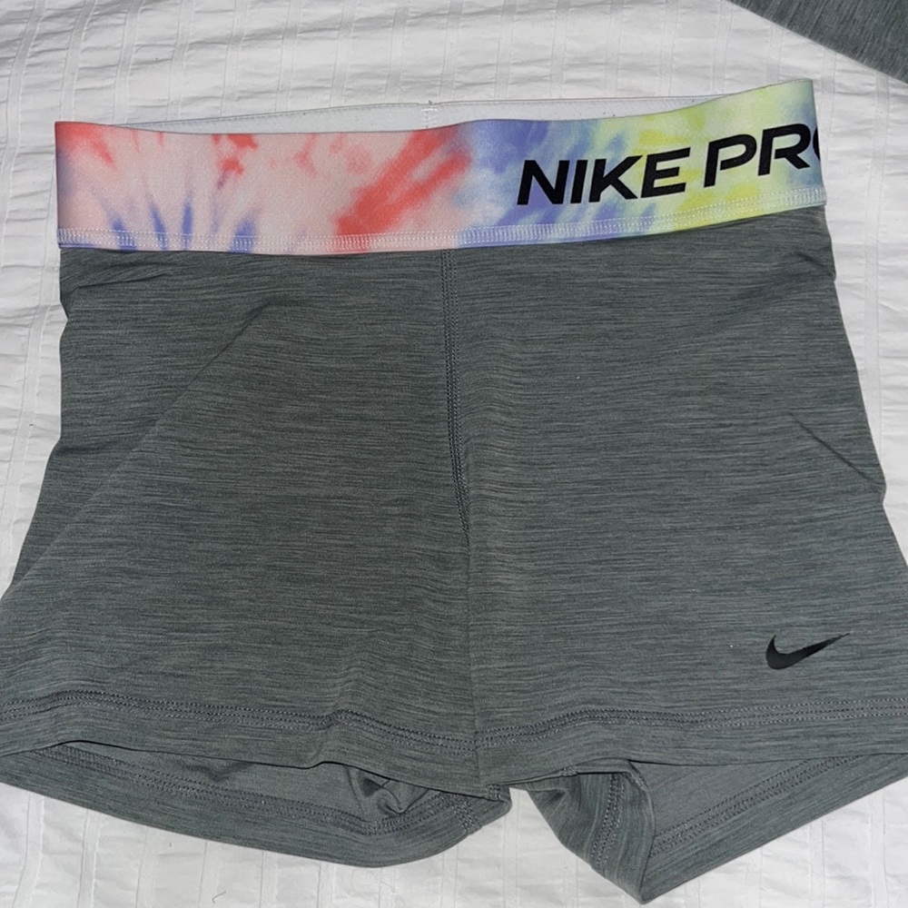 NIKE PRO 3” SHORTS